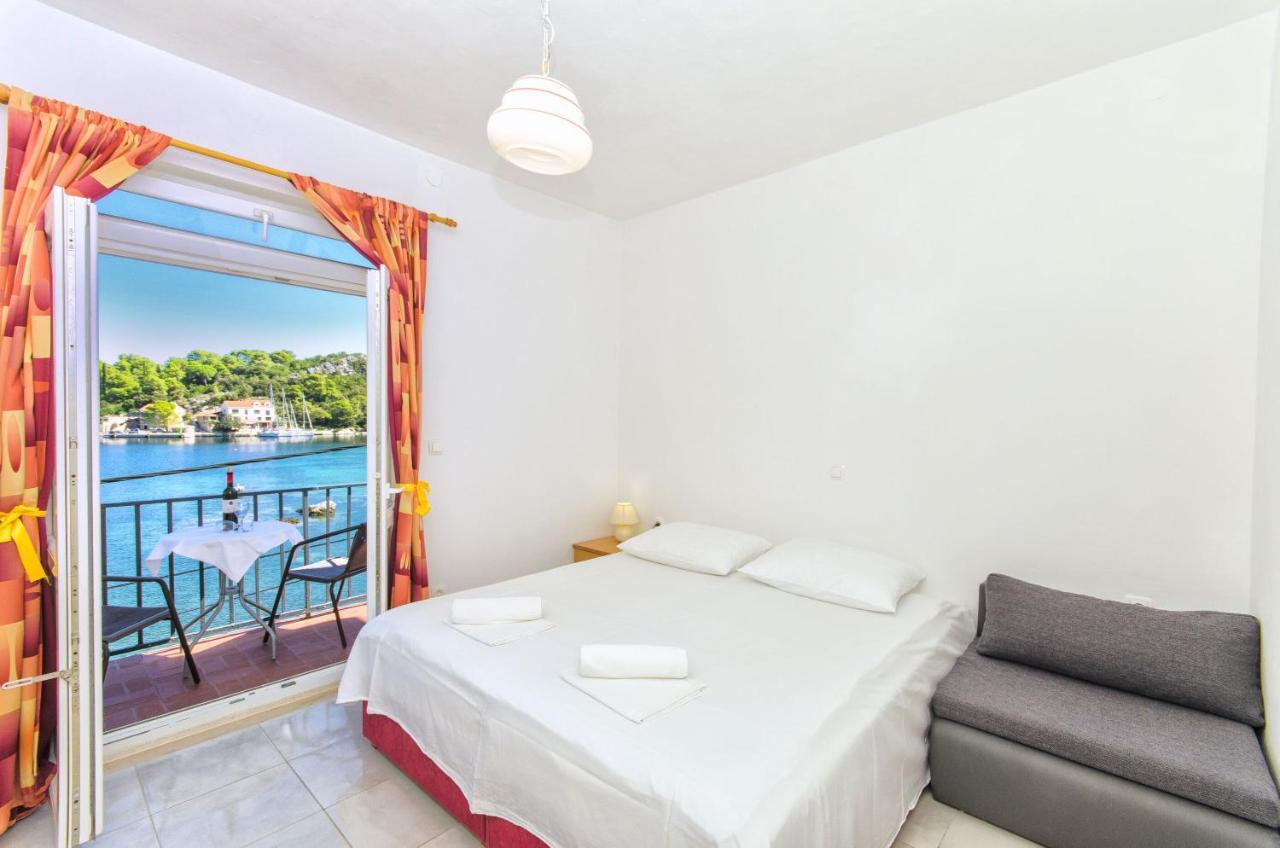 Apartments Paolo Okuklje Zewnętrze zdjęcie